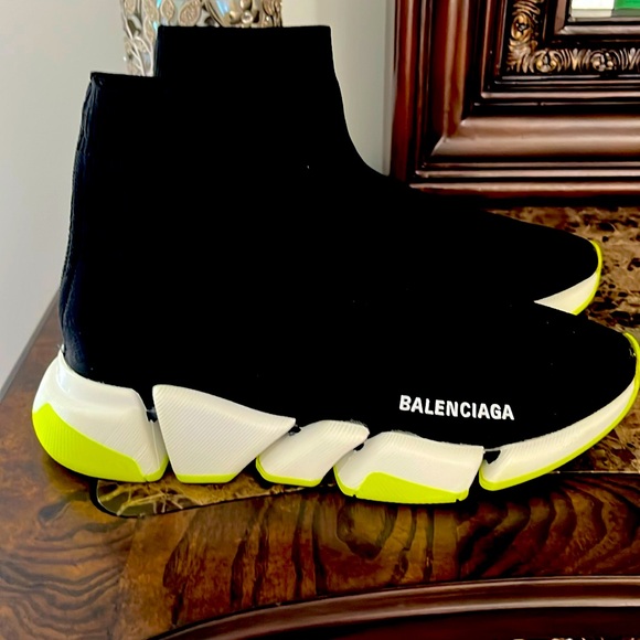 Balenciaga Shoes - BALENCIAGA SPEED TRAINERS SIZE USA 7.5